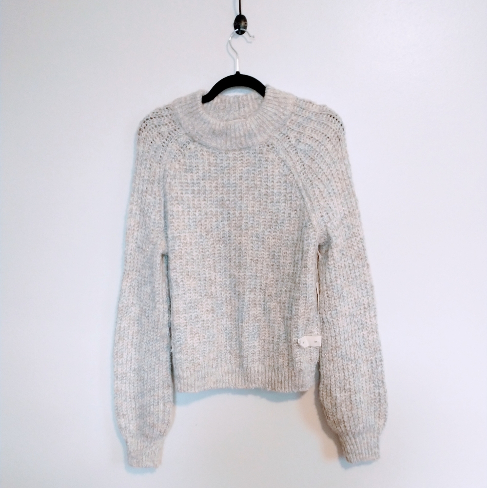 NWT Ana grey soft sweater with long sleeves and an oversized fit size medium